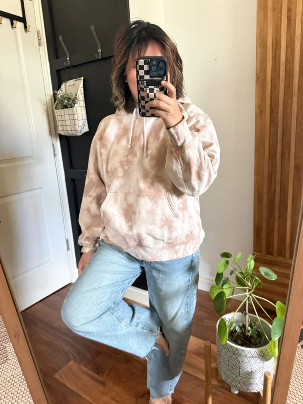 TnA tie Dyed Hoodie. Size 2 Oversized Tan - Picture 13 of 14